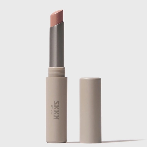 Soft Matte Lip Color 01 - Picture 1 of 7